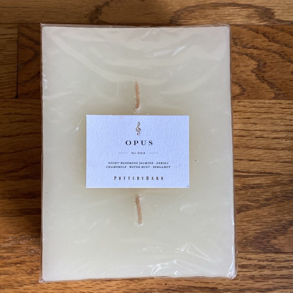 Pottery Barn Opus No.004 Scented Candle